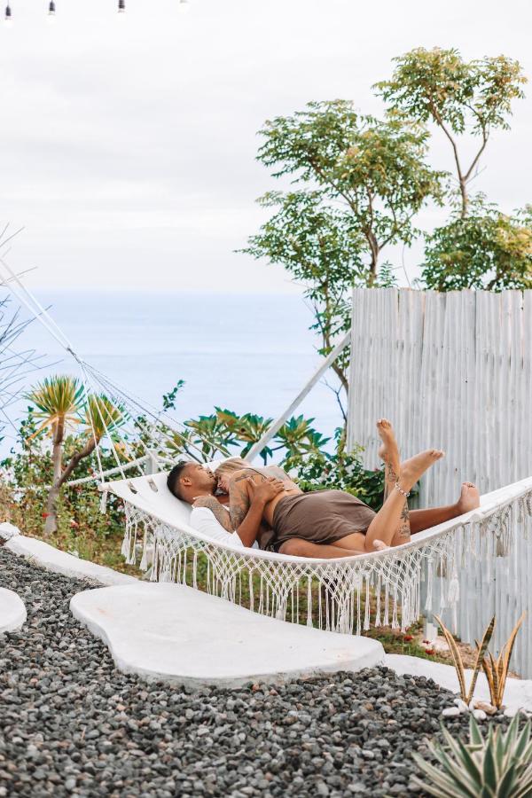 Tropical Glamping Nusa Penida - Private Romantic Seaside Bungalow Diamond Beach Polilit Exteriör bild