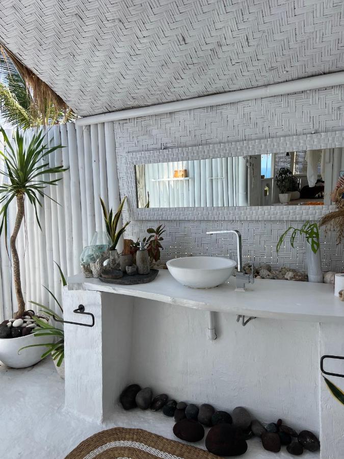 Tropical Glamping Nusa Penida - Private Romantic Seaside Bungalow Diamond Beach Polilit Exteriör bild