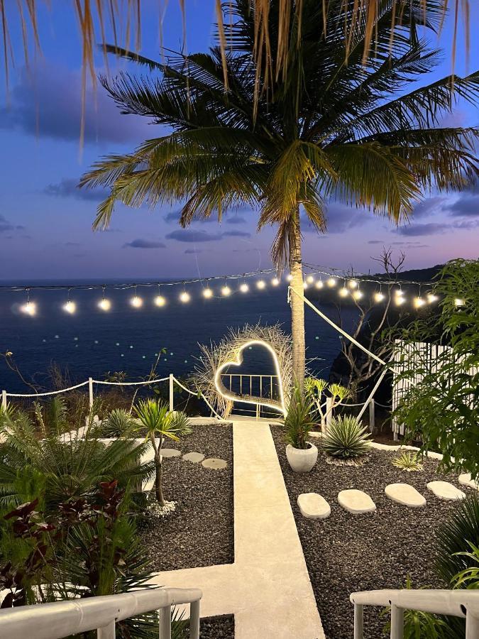 Tropical Glamping Nusa Penida - Private Romantic Seaside Bungalow Diamond Beach Polilit Exteriör bild